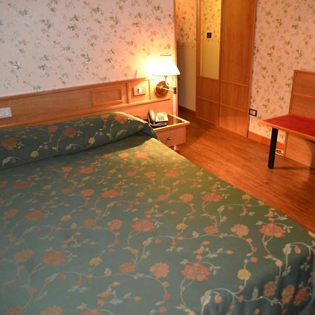 Hotel And Wellness Patriarca San Vito al Tagliamento Kültér fotó